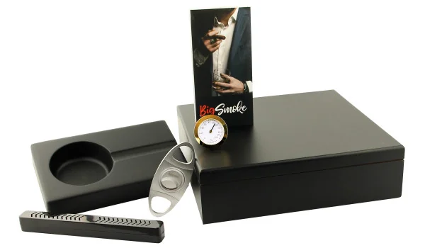 Set BigSmoke negru pentru humidor